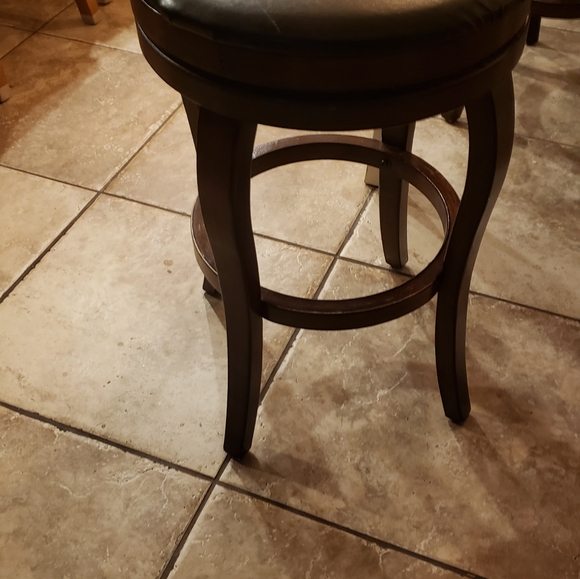 4 bar stools - Picture 3 of 5